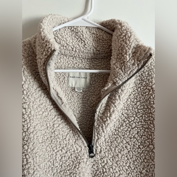 American Eagle quarter-zip sherpa - Picture 2 of 9